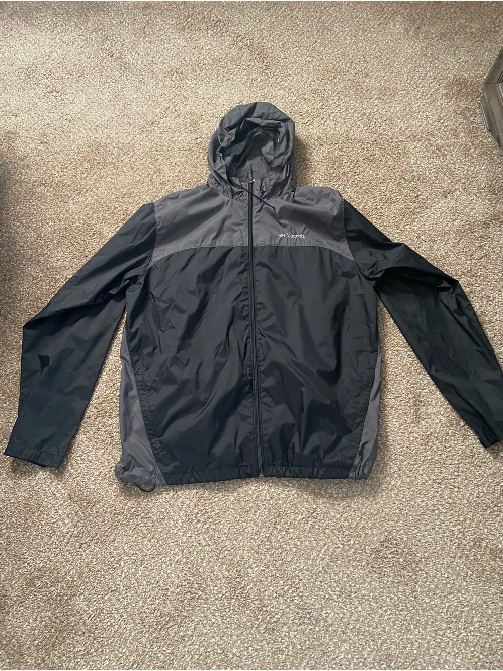 Columbia Men’s Black and Dark Gray Hooded Windbreaker Jacket